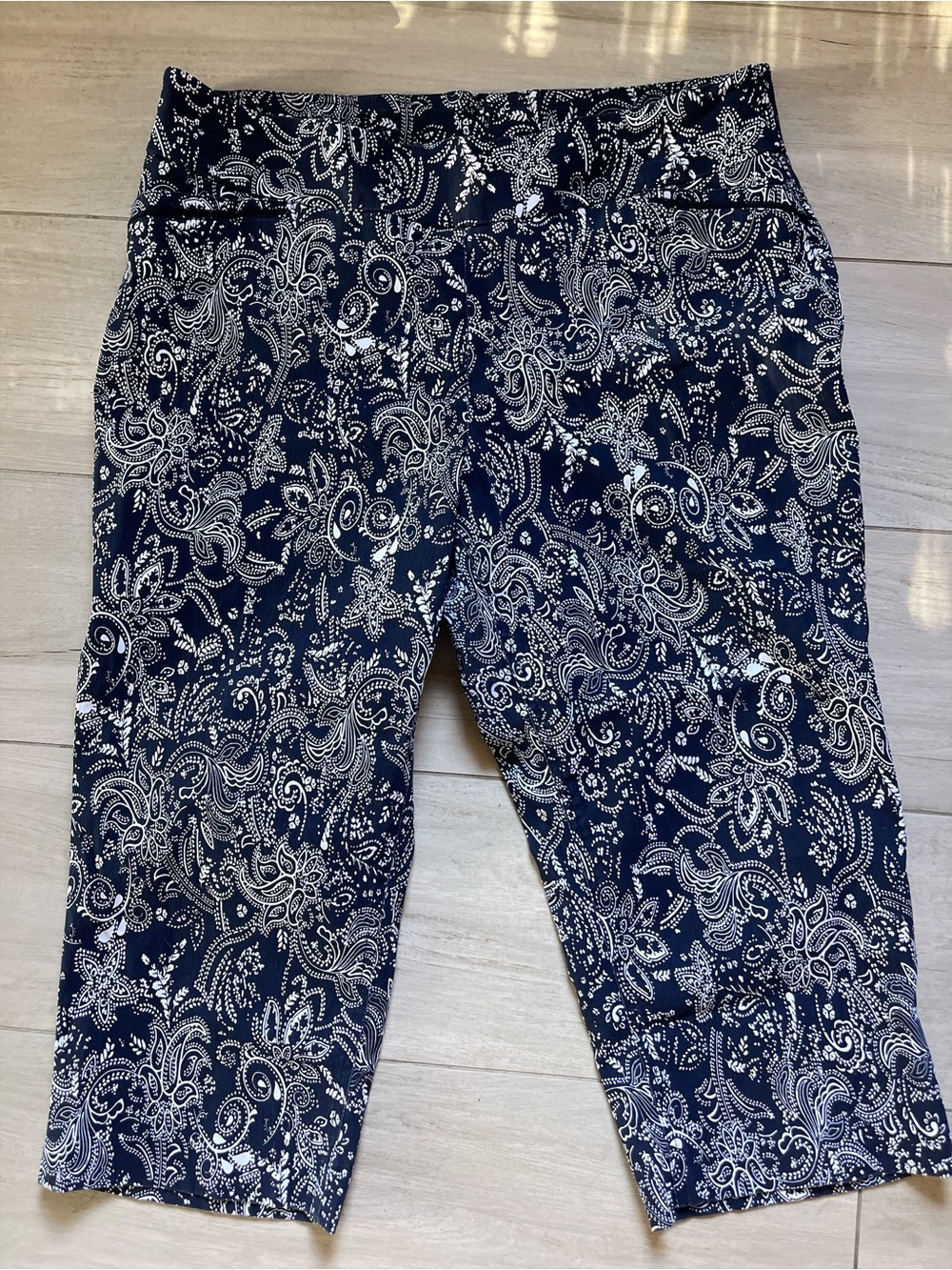 Westbound Navy and White Paisley Crop Pants